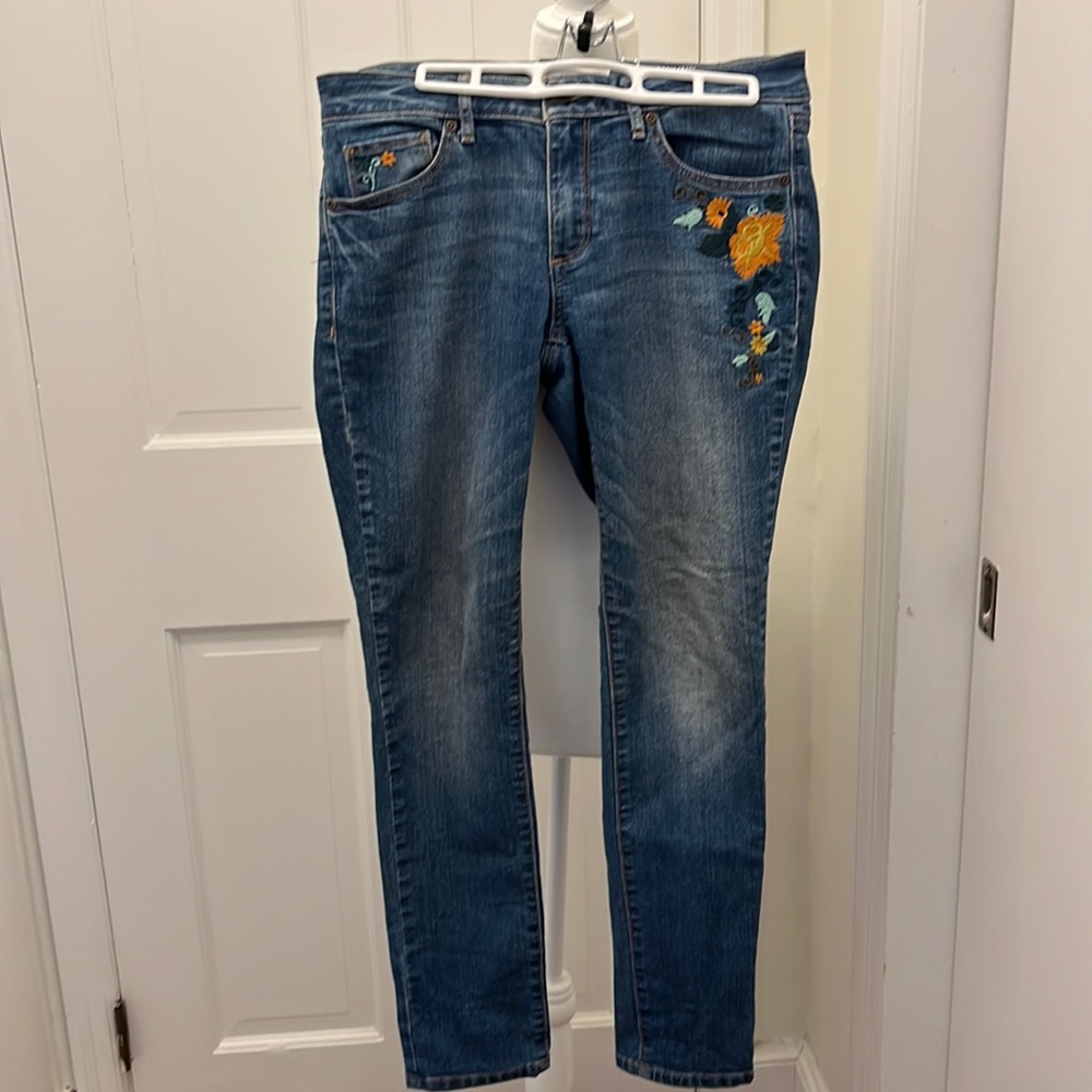 Sonoma Embroidered Skinny Jeans size 8